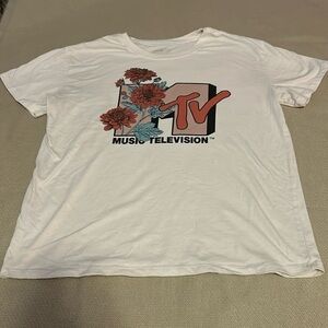 MTV graphic tee